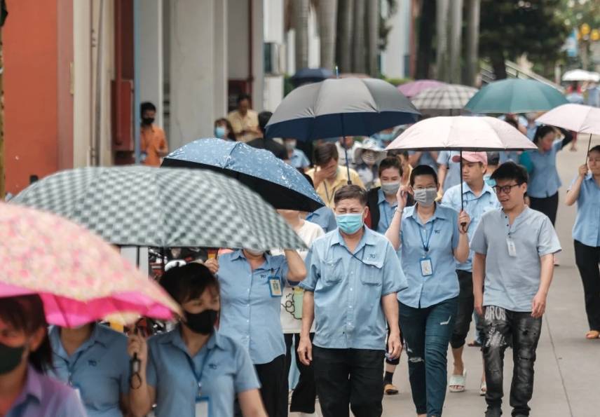 怎么申请皇冠信用网
_越南工厂恐慌加剧怎么申请皇冠信用网
，“客户已开始撤单，再等90天有何用？”